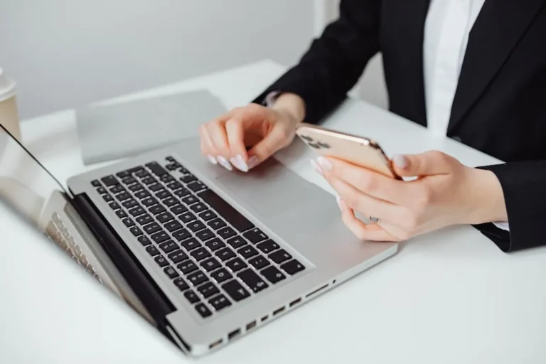How Temporary Emails Help Reduce Spam
