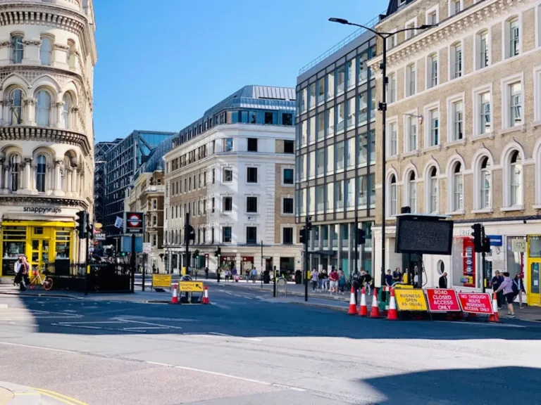 Mayfair London Review: What It Is, Features, Safety, and Alternatives